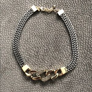 Express necklace